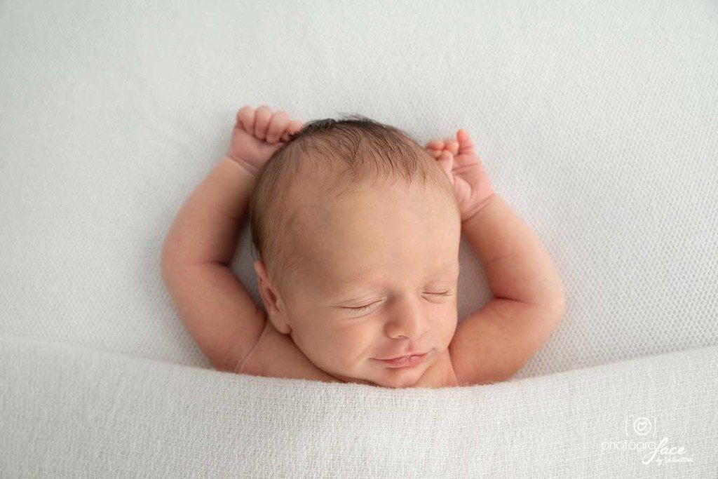 DIY newborn photos