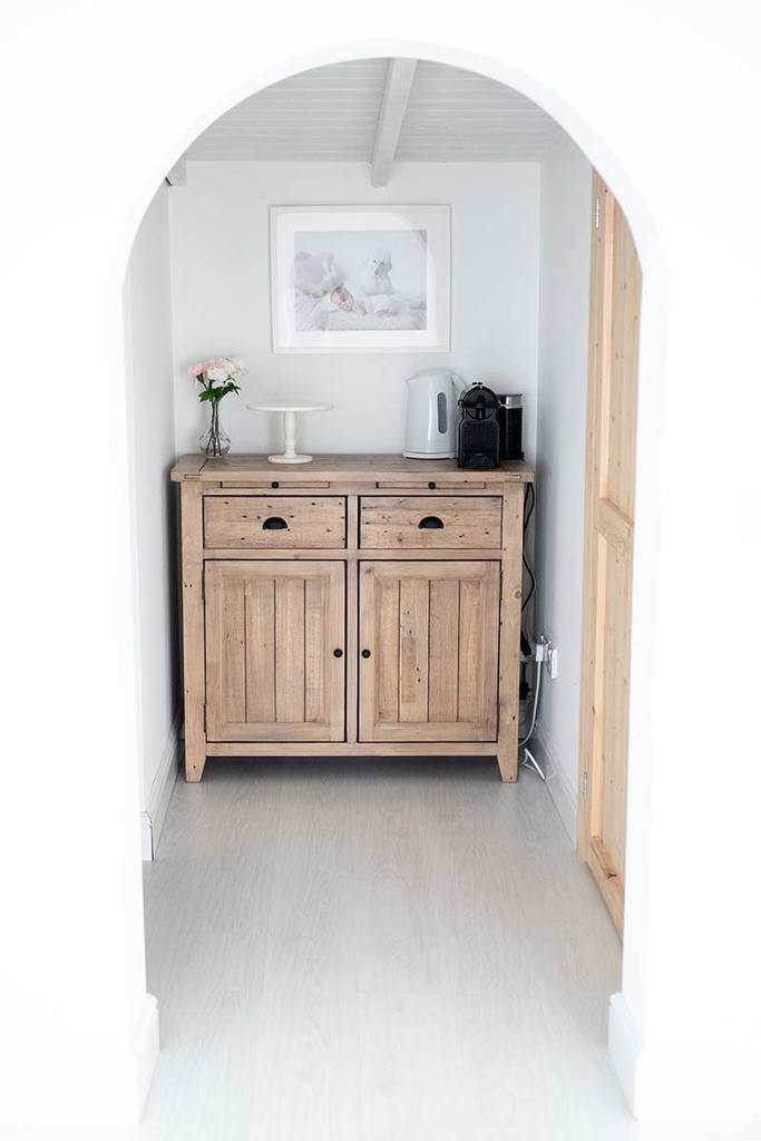 coffee area - newborn photography studio richmond