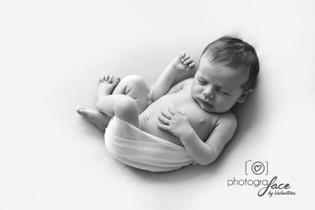 newborn photography - baby sleeping